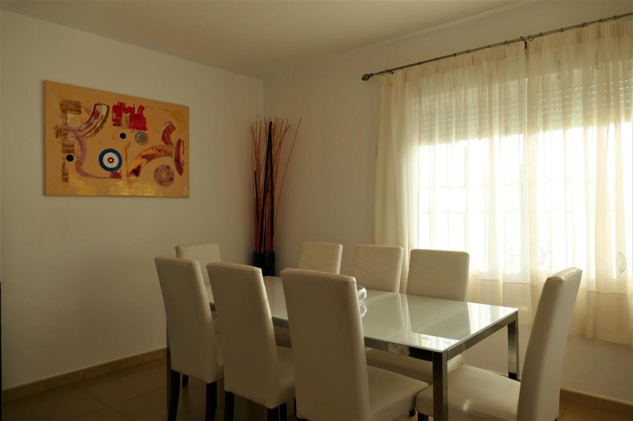 El Descanso - By Costadelsolholiday Family Villa By Marina Heated Private Pool! 贝纳尔马德纳 外观 照片