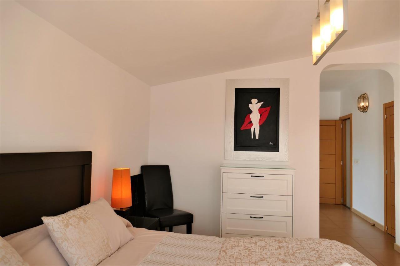 El Descanso - By Costadelsolholiday Family Villa By Marina Heated Private Pool! 贝纳尔马德纳 外观 照片