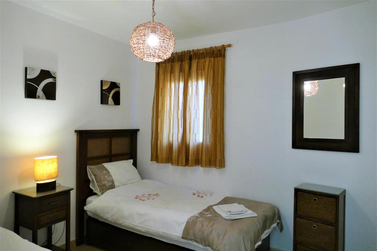 El Descanso - By Costadelsolholiday Family Villa By Marina Heated Private Pool! 贝纳尔马德纳 外观 照片